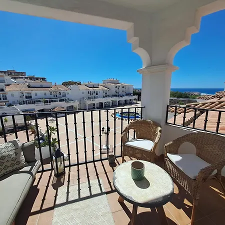 Vistas Costa,2 Hab ,piscinas , Garaje Benalmadena